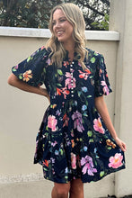 Load image into Gallery viewer, Floral Dress with Pockets