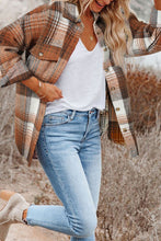 Load image into Gallery viewer, Plaid Button Flannel