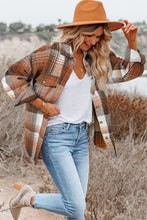 Load image into Gallery viewer, Plaid Button Flannel